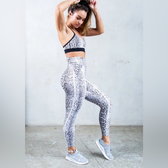 Sommer Ray Snake Skin Leggings - Picture 4 of 7
